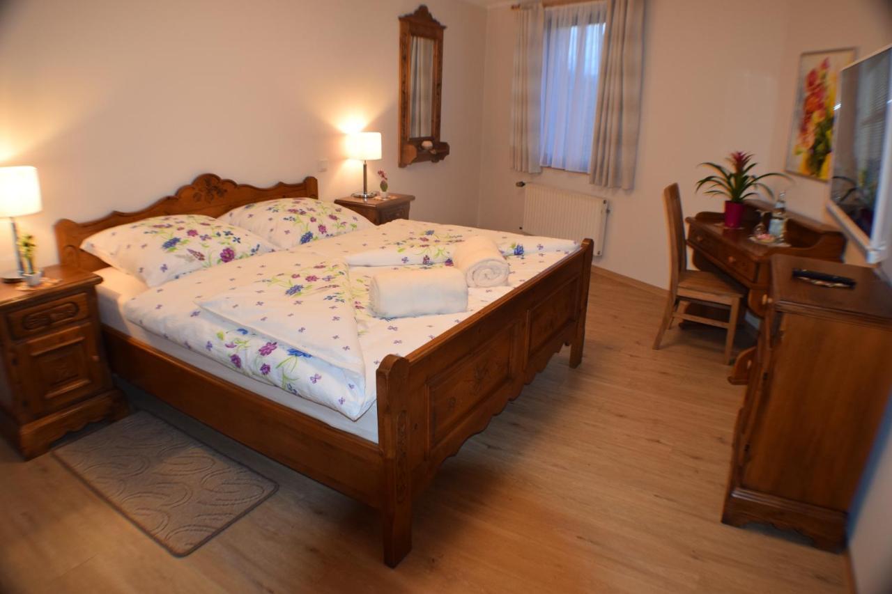 Hotel Buergergesellschaft Betzdorf Eksteriør billede